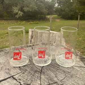 3 Vintage 7-Up Glasses "The Un-Cola" 70's Upside Down Advertising